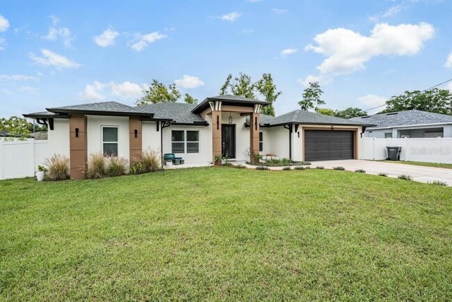 106 1st Ave NE in Lutz, FL - Building Photo - Building Photo