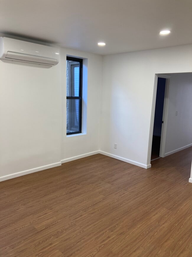 859 E 164th St in Bronx, NY - Building Photo - Building Photo