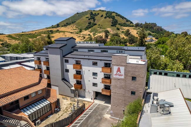 Artisan Apartments in San Luis Obispo, CA - Building Photo - Building Photo