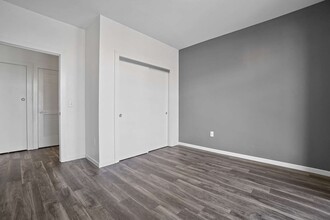 822 Beacon St, Unit 402 in Boston, MA - Building Photo - Building Photo