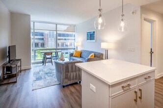 405 Atlantic St in Stamford, CT - Building Photo - Building Photo