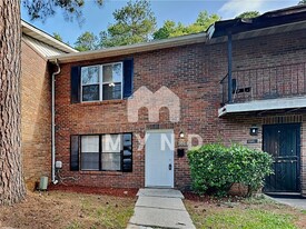 1963 Whitehall Forest Ct SE