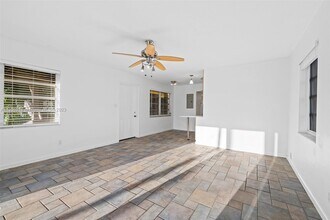 92 Hendricks Isle-Unit -3 in Fort Lauderdale, FL - Building Photo - Building Photo