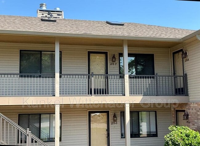 257 Eagle Ridge in O'Fallon, IL - Building Photo - Building Photo