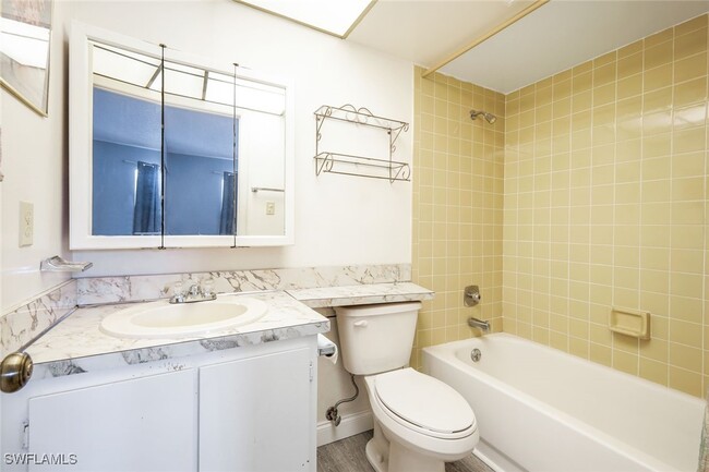 property at 300 Forest Lakes Blvd