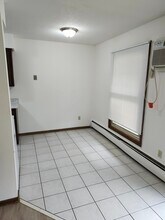 903 11th Ave S in Hopkins, MN - Building Photo - Building Photo