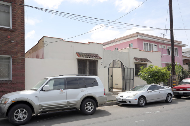 2228 W 15th St in Los Angeles, CA - Building Photo - Building Photo