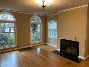 2123 NE 22nd Ave in Portland, OR - Building Photo - Building Photo