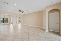 5337 Sandy Shell Dr in Apollo Beach, FL - Building Photo - Building Photo