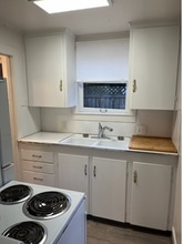 132 NW 30th St in Corvallis, OR - Foto de edificio - Building Photo