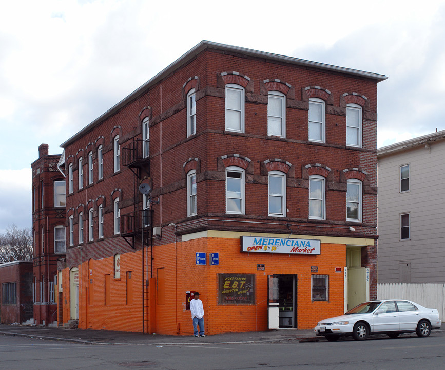 771-773 Dwight St in Holyoke, MA - Building Photo