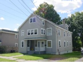 870 Riverside Dr in Johnson City, NY - Building Photo