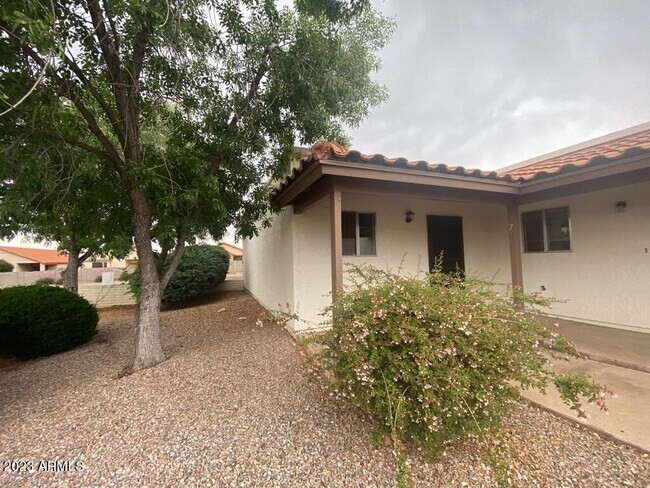 1948 Paseo De La Luna-Unit -7 in Sierra Vista, AZ - Building Photo - Building Photo