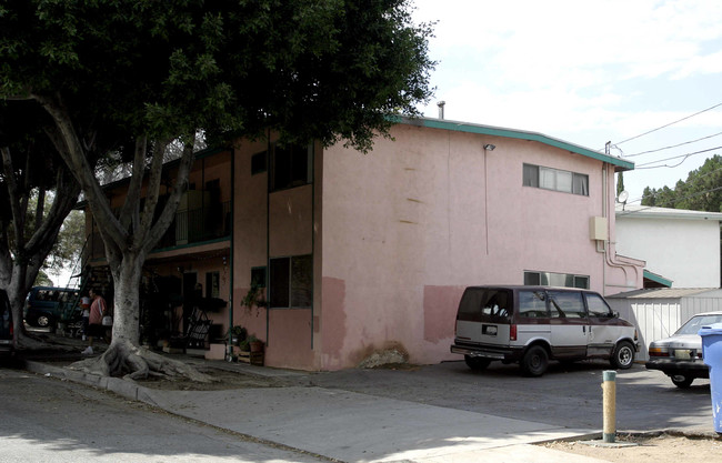 5745 Arroyo Dr in Los Angeles, CA - Building Photo - Building Photo