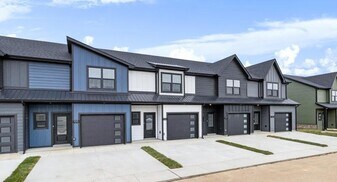 106 Jonathan Wade Cir in Clarksville, TN - Building Photo