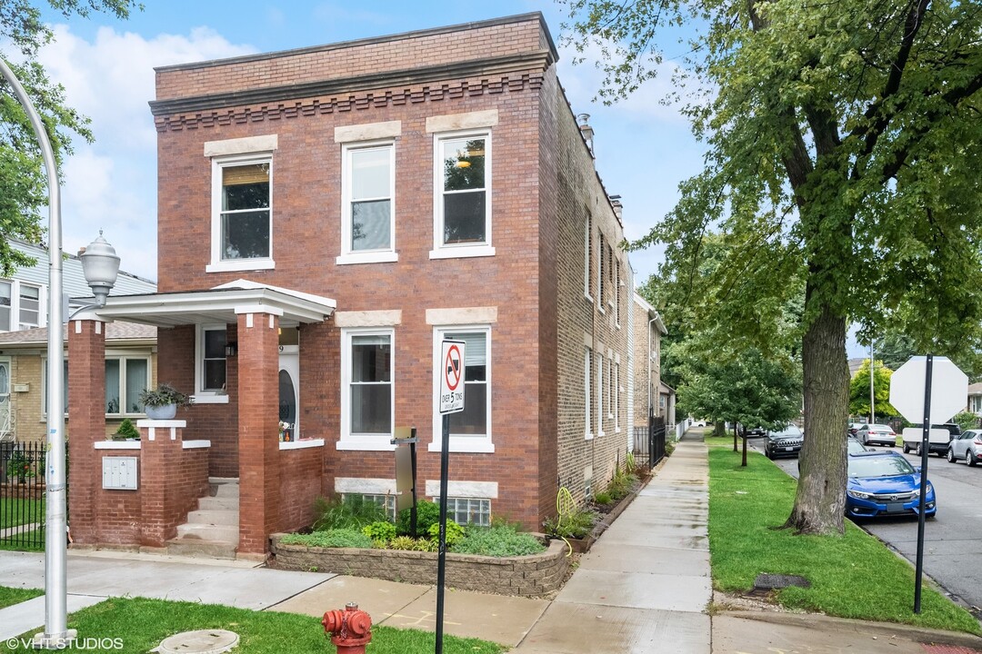 3559 S Rockwell St in Chicago, IL - Foto de edificio