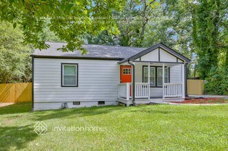 2731 Oldknow Dr NW in Atlanta, GA - Building Photo - Building Photo