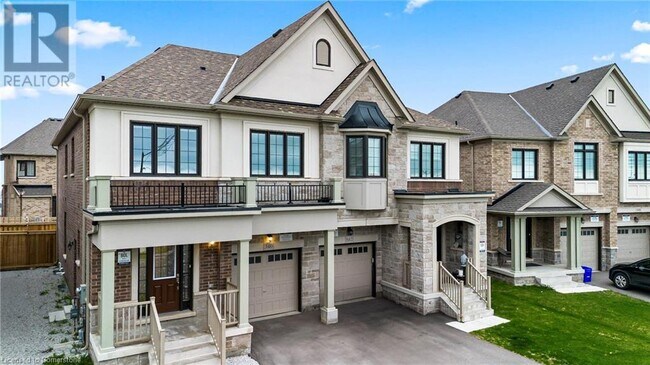 340 Thimbleweed Ct in Milton, ON - Building Photo - Building Photo