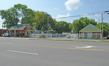 Mercury Court in Nashville, TN - Building Photo - Building Photo