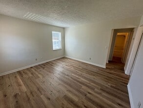 526 W 13th St in Rome, GA - Building Photo - Building Photo