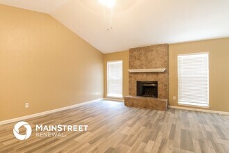 1704 Acorn Dr in Euless, TX - Building Photo - Building Photo