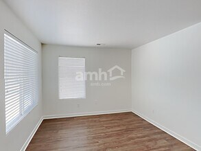 6737 W Malissa Ann Dr in Herriman, UT - Building Photo - Building Photo