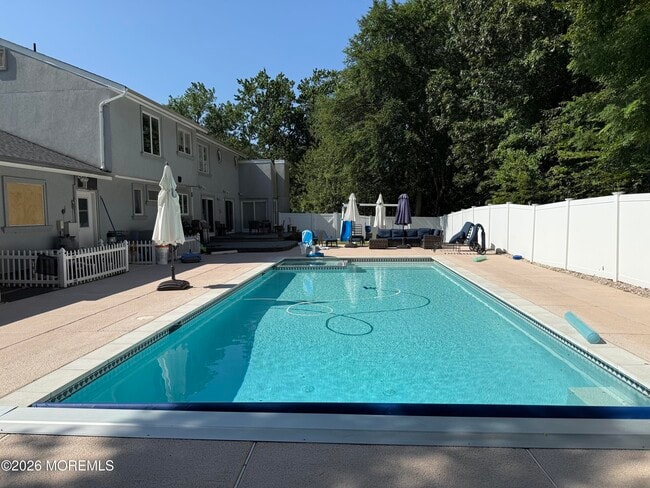 7 Harvard Ct in Ocean Township, NJ - Building Photo - Building Photo