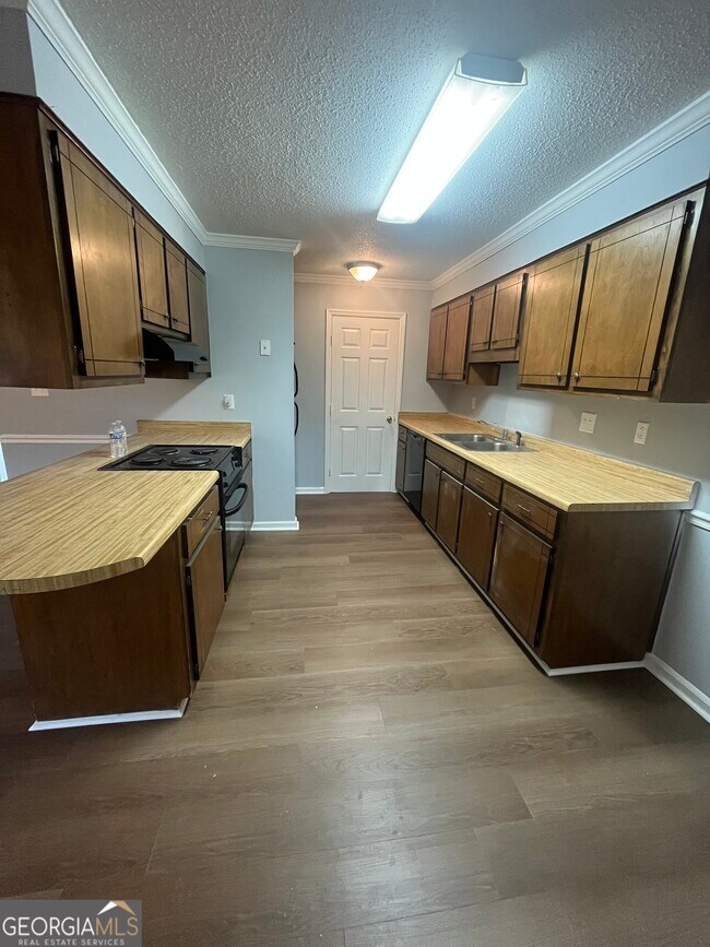 137 Tamara Ct in Athens, GA - Building Photo - Building Photo