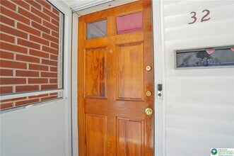 32 Powell St in Lansford, PA - Building Photo - Building Photo