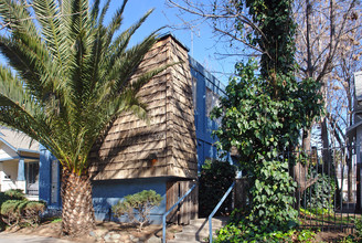 1709 W St in Sacramento, CA - Building Photo - Building Photo