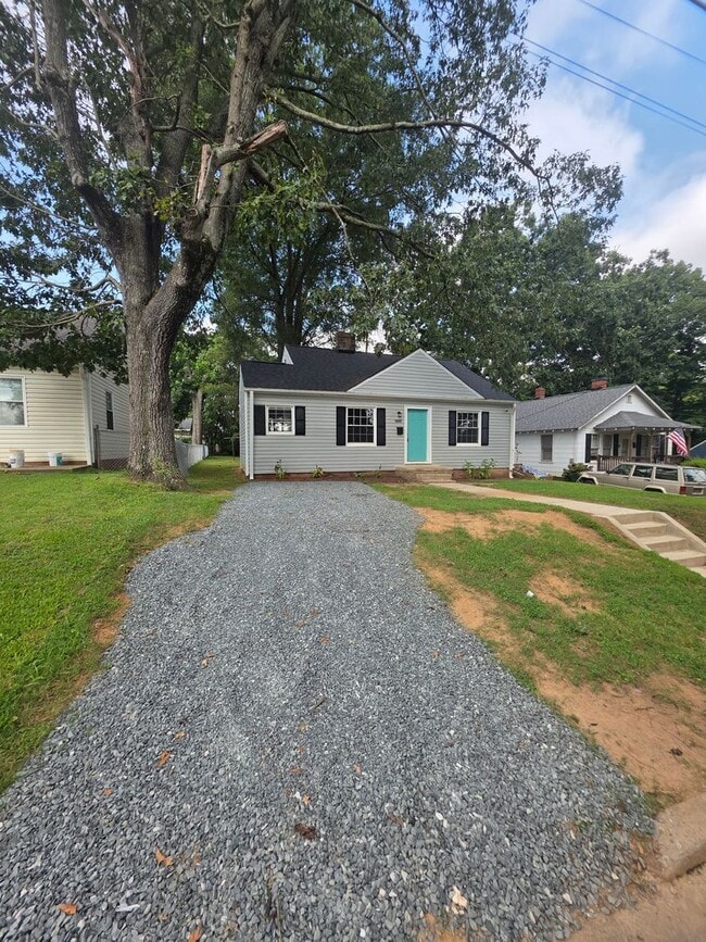 property at 2738 Patria St