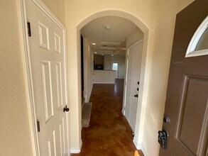 6403 Aspen Hill in San Antonio, TX - Building Photo - Building Photo