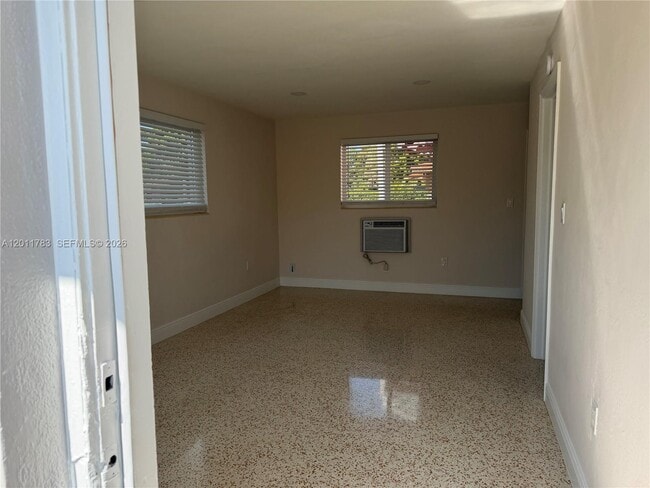 3311 SW 25th Ter in Miami, FL - Building Photo - Building Photo