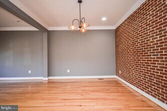 1150 Gaither Rd in Rockville, MD - Building Photo - Building Photo