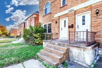 3754 Dunnica Ave in St. Louis, MO - Building Photo - Building Photo