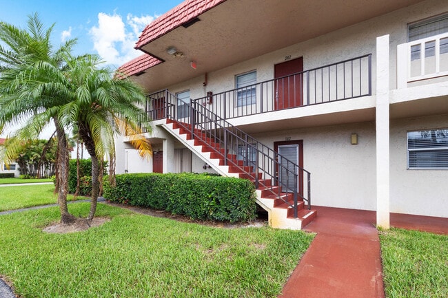 property at 3 Abbey Ln