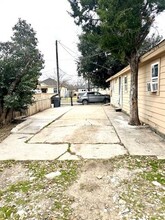 1819 Homeland St in Dallas, TX - Building Photo - Building Photo