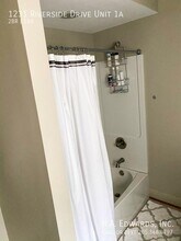 1231 Riverside Dr in Tuscaloosa, AL - Building Photo - Building Photo