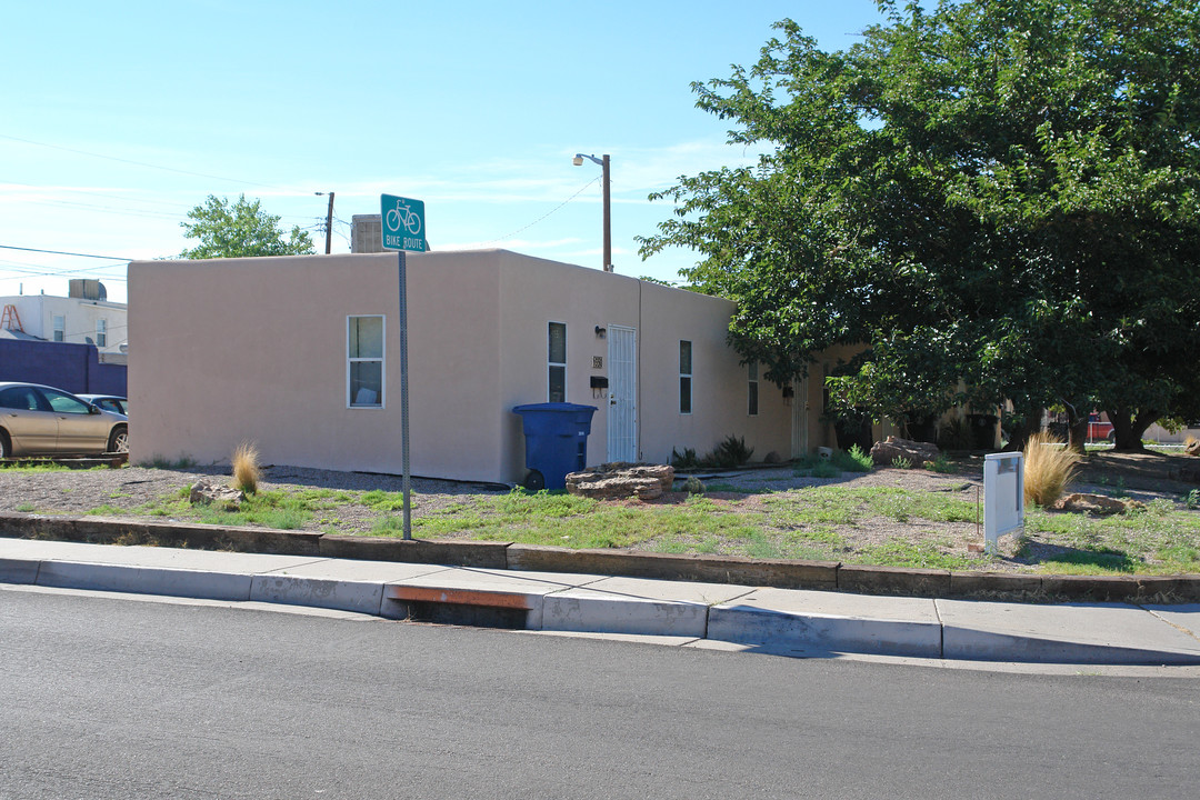 342-350 Estancia Dr NW in Albuquerque, NM - Building Photo