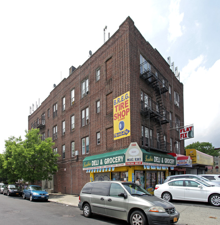 1524-1526 Bushwick Ave in Brooklyn, NY - Building Photo