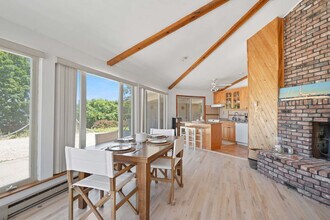 155 Sound Ave in Mattituck, NY - Building Photo - Building Photo