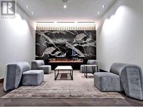 7895 Jane St in Vaughan, ON - Building Photo - Building Photo