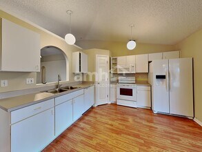 2724 Maderia Cir in Melbourne, FL - Building Photo - Building Photo