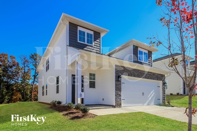 530 Hillpark Ln in Greer, SC - Foto de edificio - Building Photo