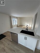 137 Whitley St in Cambridge, ON - Building Photo - Building Photo