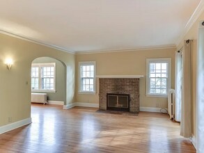 2722 N Vincent Ave in Minneapolis, MN - Foto de edificio - Building Photo