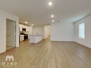 21645 Balzola Ln in New Caney, TX - Building Photo - Building Photo