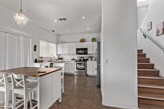 6928 S 50th Dr in Phoenix, AZ - Building Photo - Building Photo