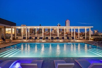 The Margaret at Riverfront in Dallas, TX - Foto de edificio - Building Photo