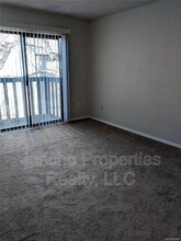 3550 S Harlan St in Lakewood, CO - Building Photo - Building Photo